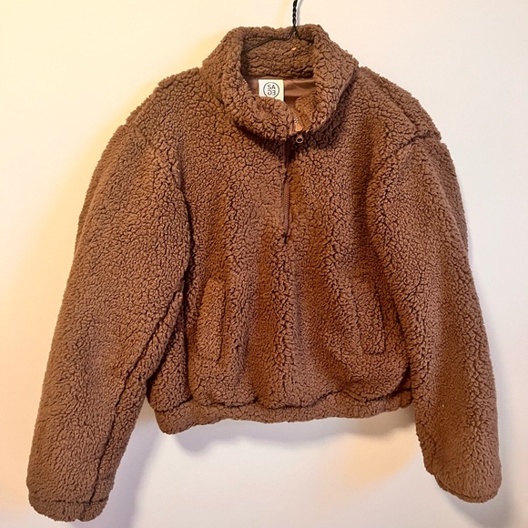 Quarter Zip Sherpa Pull-Over - Picture 1 of 4